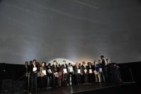 Alle Endrundenteilnehmer bei der Feststunde im Zeiss-Planetarium Jena