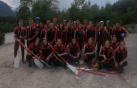 gruppenbild_rafting